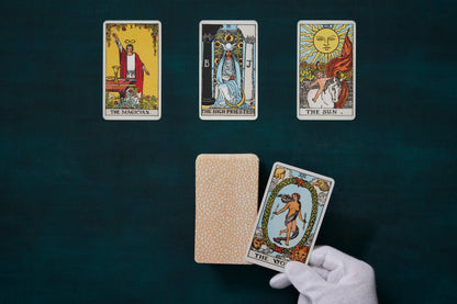 The Tarot of A. E. Waite and P. Colman Smith (English) Book