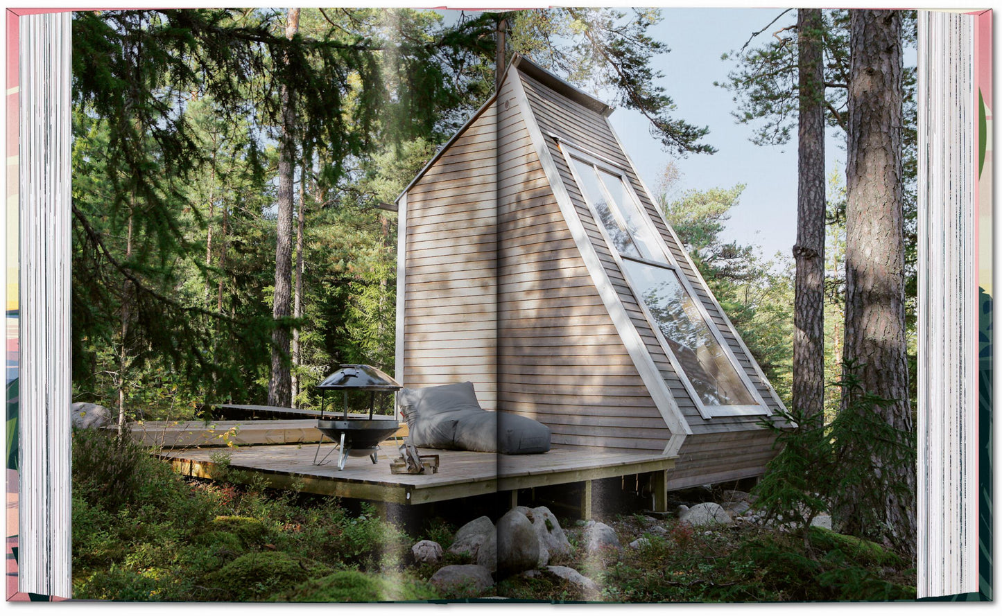 Cabins. 45th Ed. (German, French, English) Book