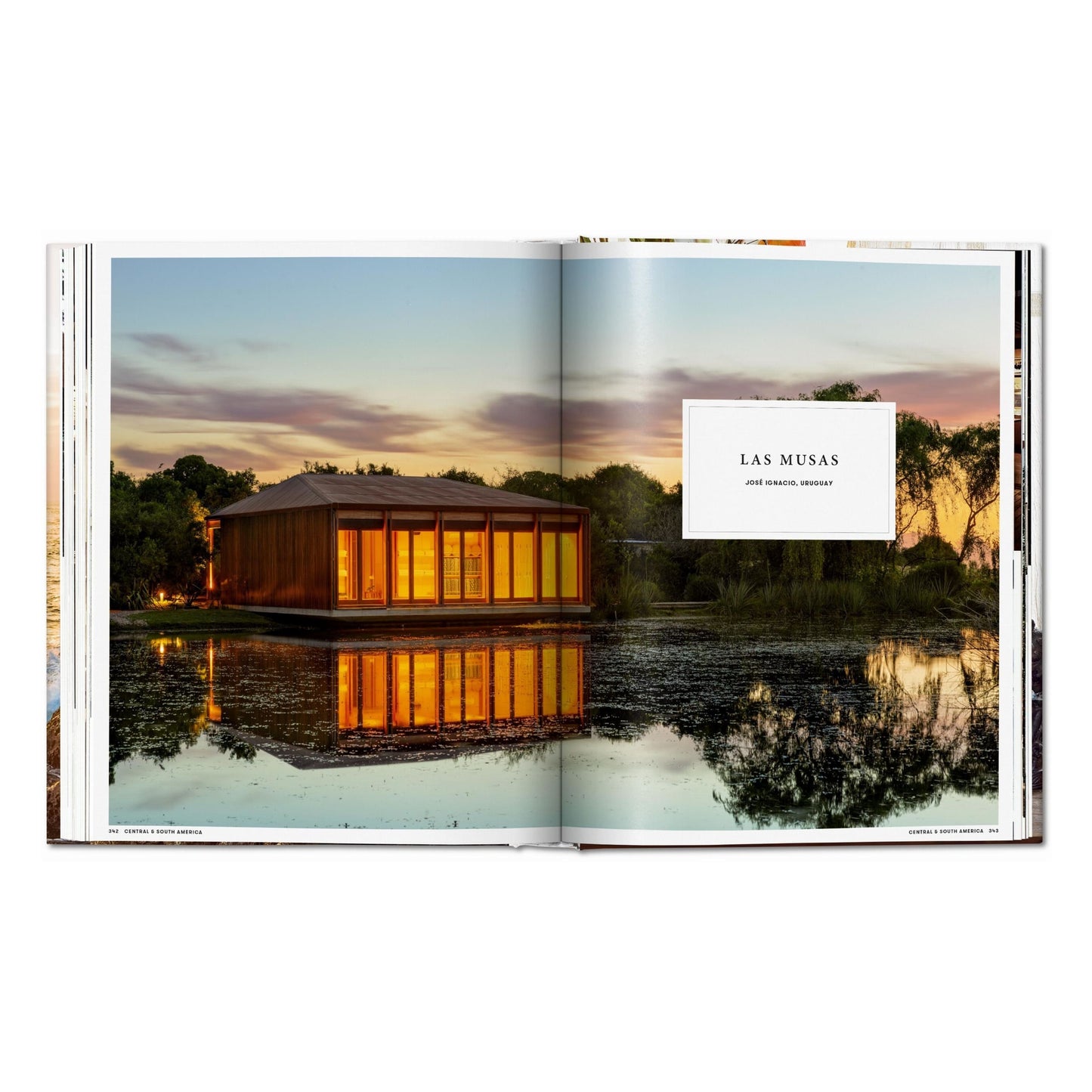 Great Escapes Yoga. The Retreat Book (German, French, English) Book