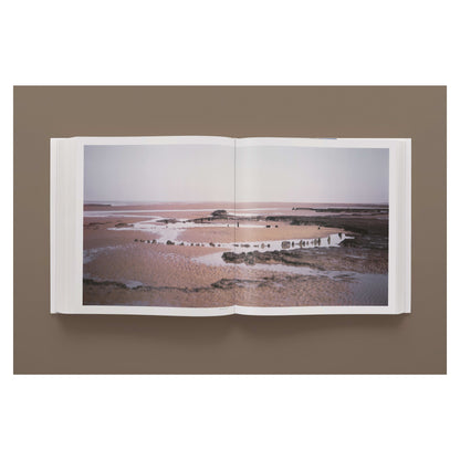 Darren Almond. Fullmoon (German, French, English) Book