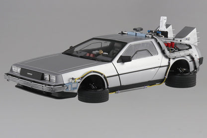 Back to the Future Part II DeLorean Time Machine 1:24 Scale Model Kit