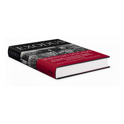 Sebastião Salgado. Exodus (English) Book