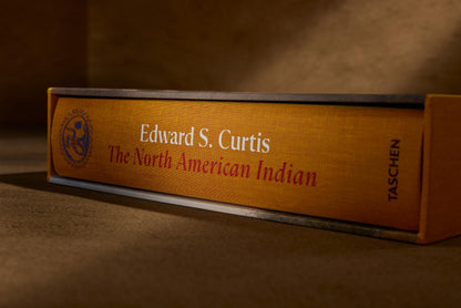 Edward S. Curtis. The North American Indian. The Complete Portfolios (German, French, English) Book