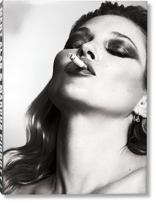 Mert Alas and Marcus Piggott (German, French, English) Book