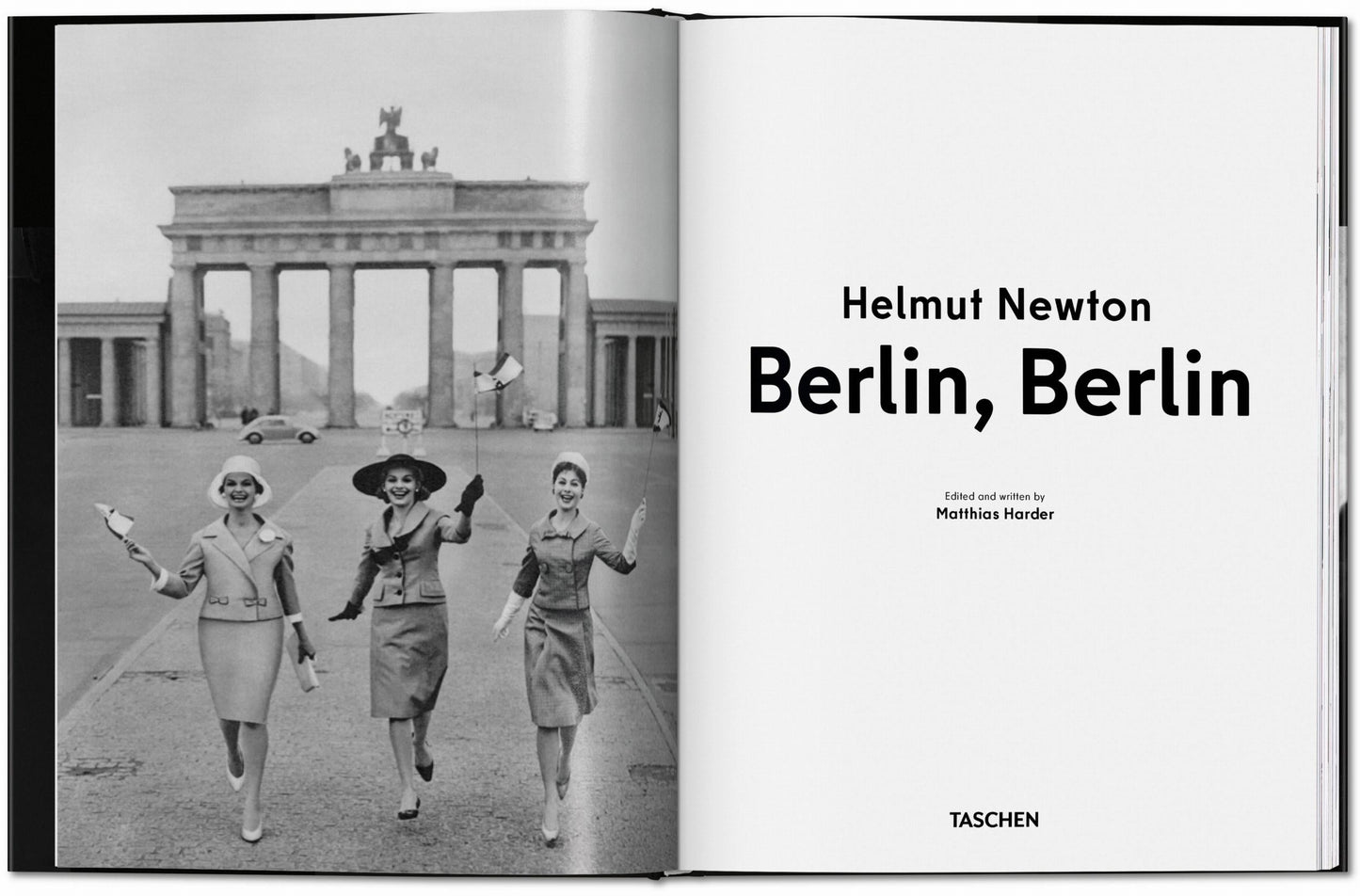Helmut Newton. Berlin, Berlin (German, French, English) Book