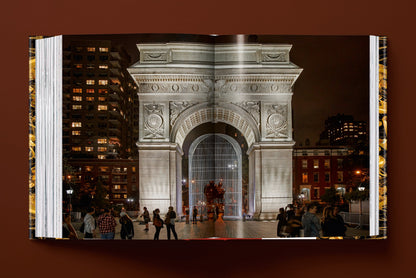 Ai Weiwei. Updated Edition (German, French, English) Book