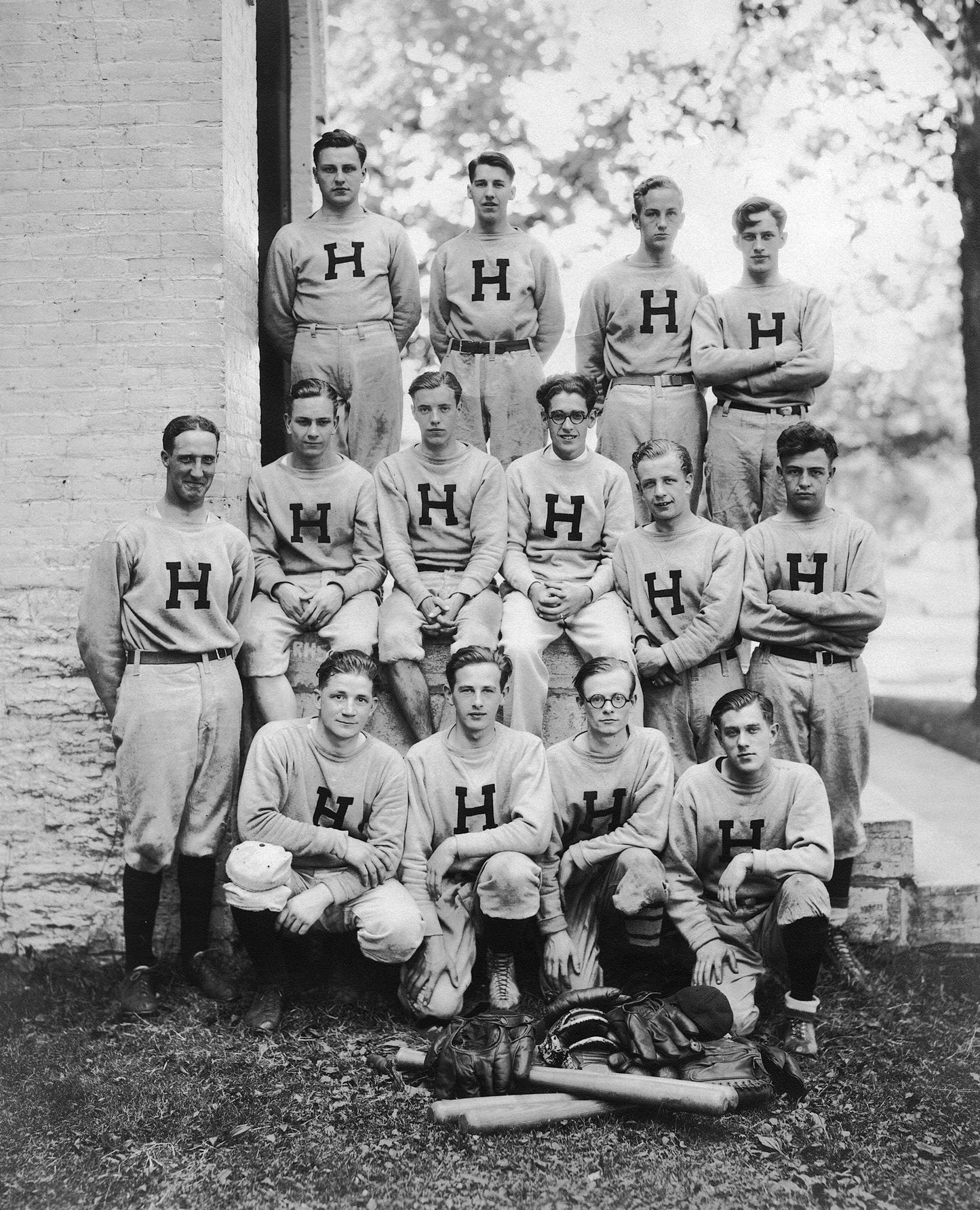 A Pictorial History: Looking Back: Otsego, Delaware, Chenango and Schoharie Counties of Upstate New York Book