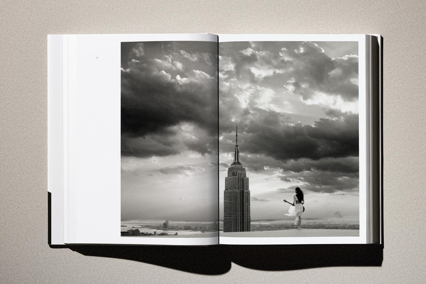 Albert Watson. Kaos (German, French, English) Book