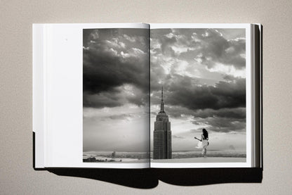 Albert Watson. Kaos (German, French, English) Book