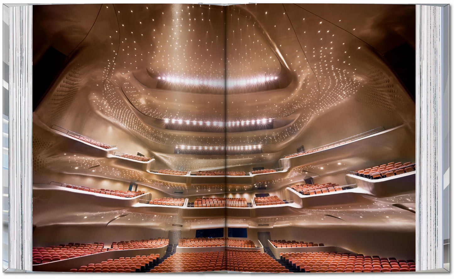 Zaha Hadid. Complete Works 1979–Today. 45th Ed. (German, French, English) Book