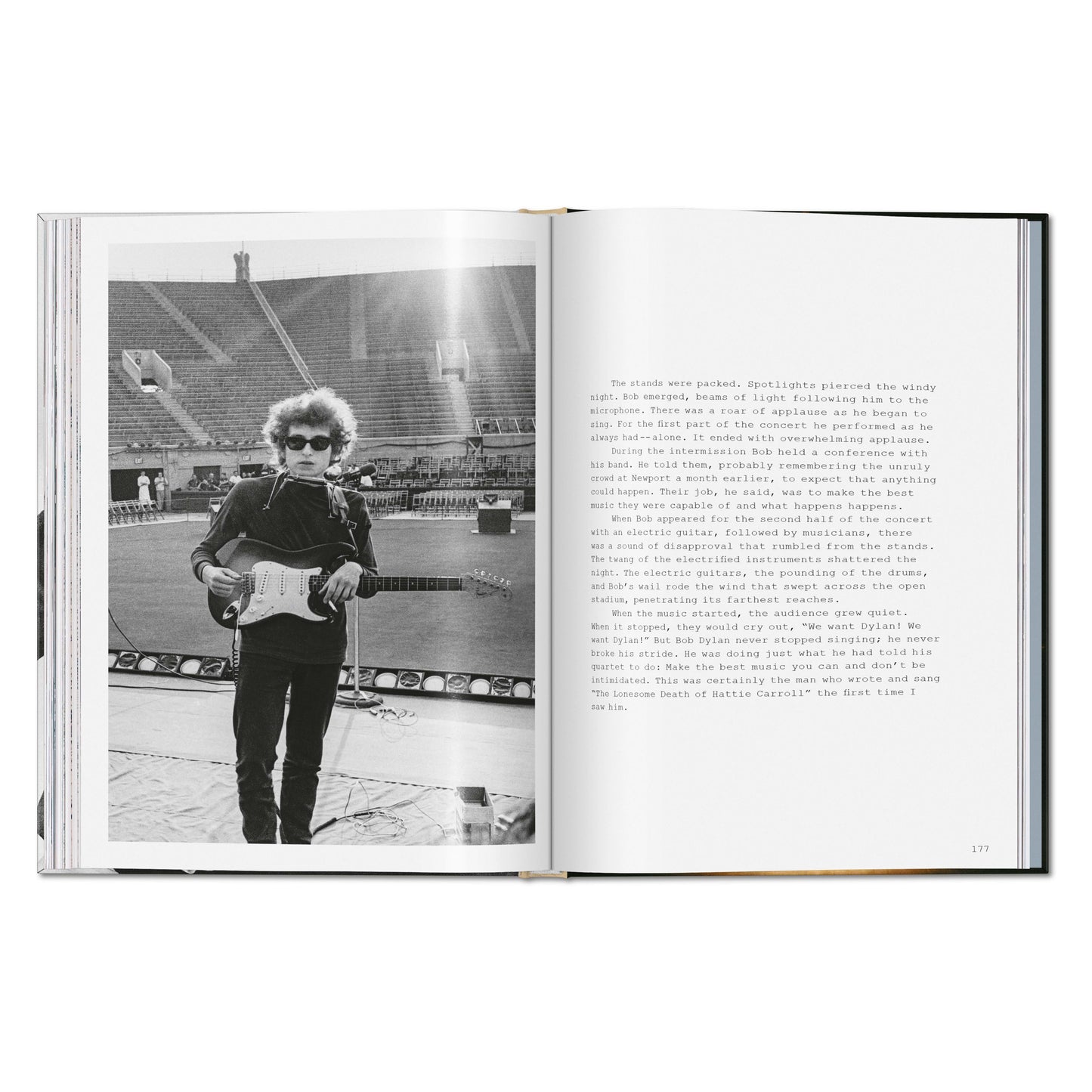 Daniel Kramer. Bob Dylan. A Year and a Day (English) Book