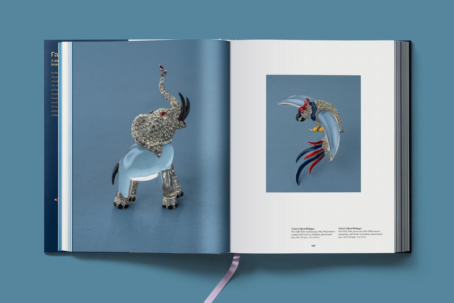 Costume Jewelry (German, French, English) Book