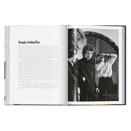Daniel Kramer. Bob Dylan. A Year and a Day (English) Book