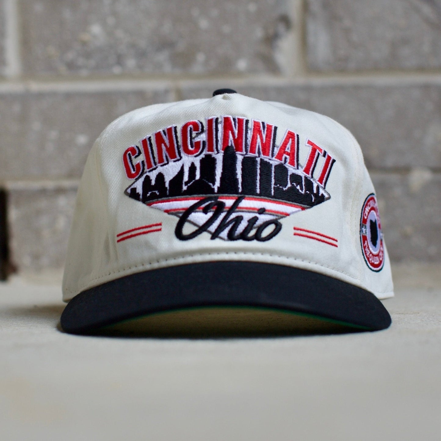 Cincinnati Snapback Hat - The Charlie Hustle (Cream/Black)