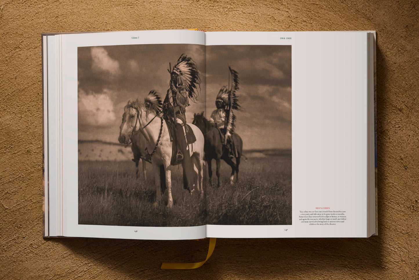 Edward S. Curtis. The North American Indian. The Complete Portfolios (German, French, English) Book