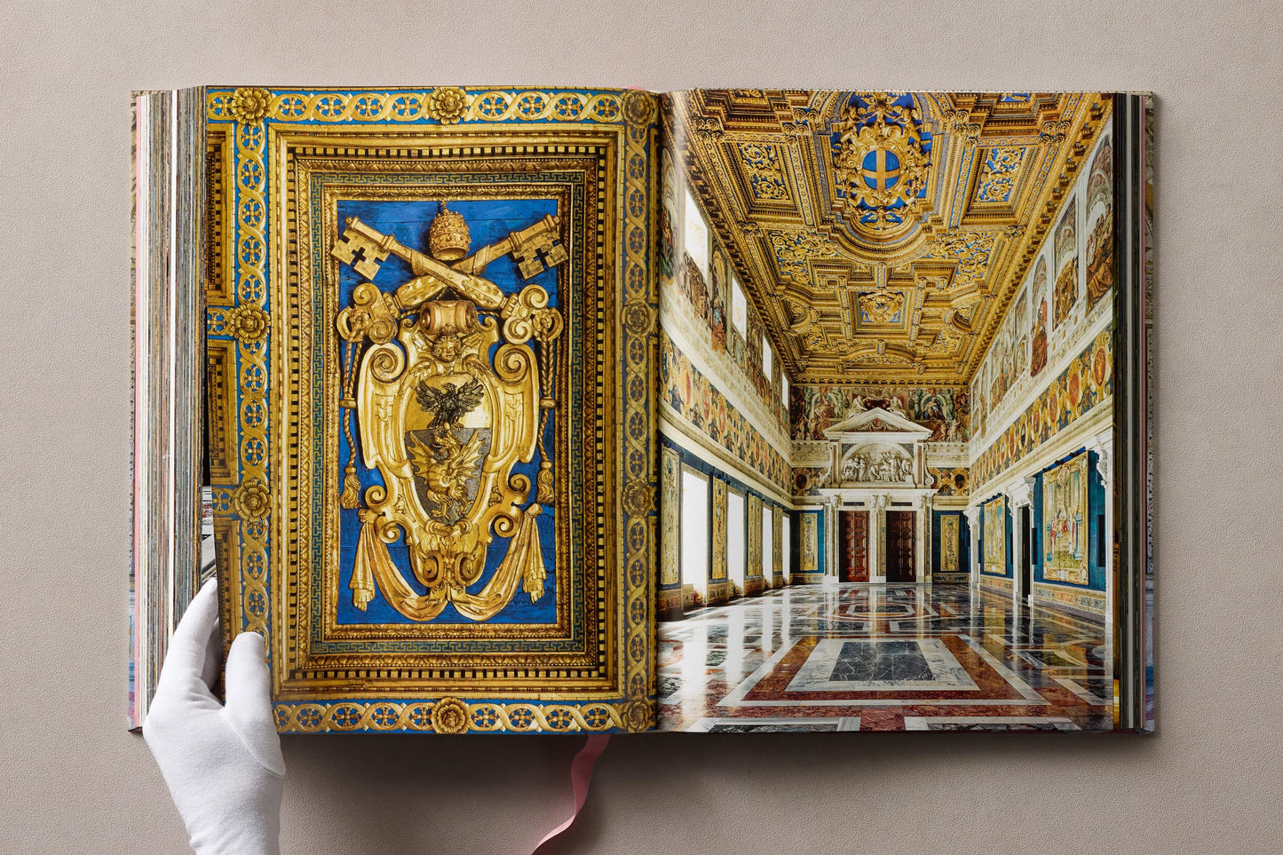 Massimo Listri. Italian Palaces (German, French, English) Book