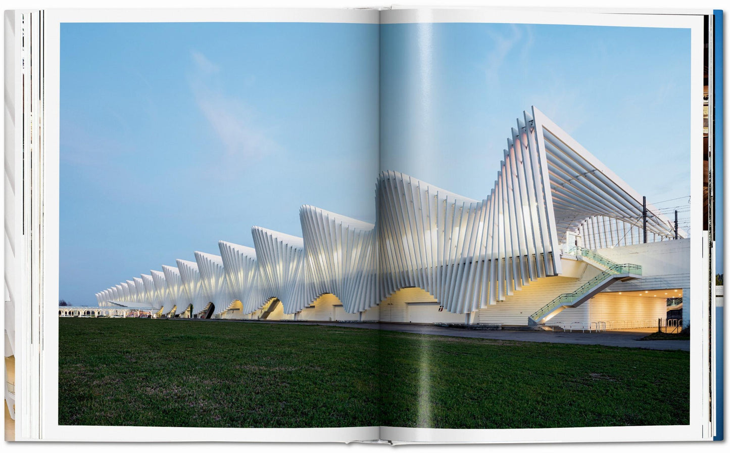 Calatrava. Complete Works 1979–Today (German, French, English) Book