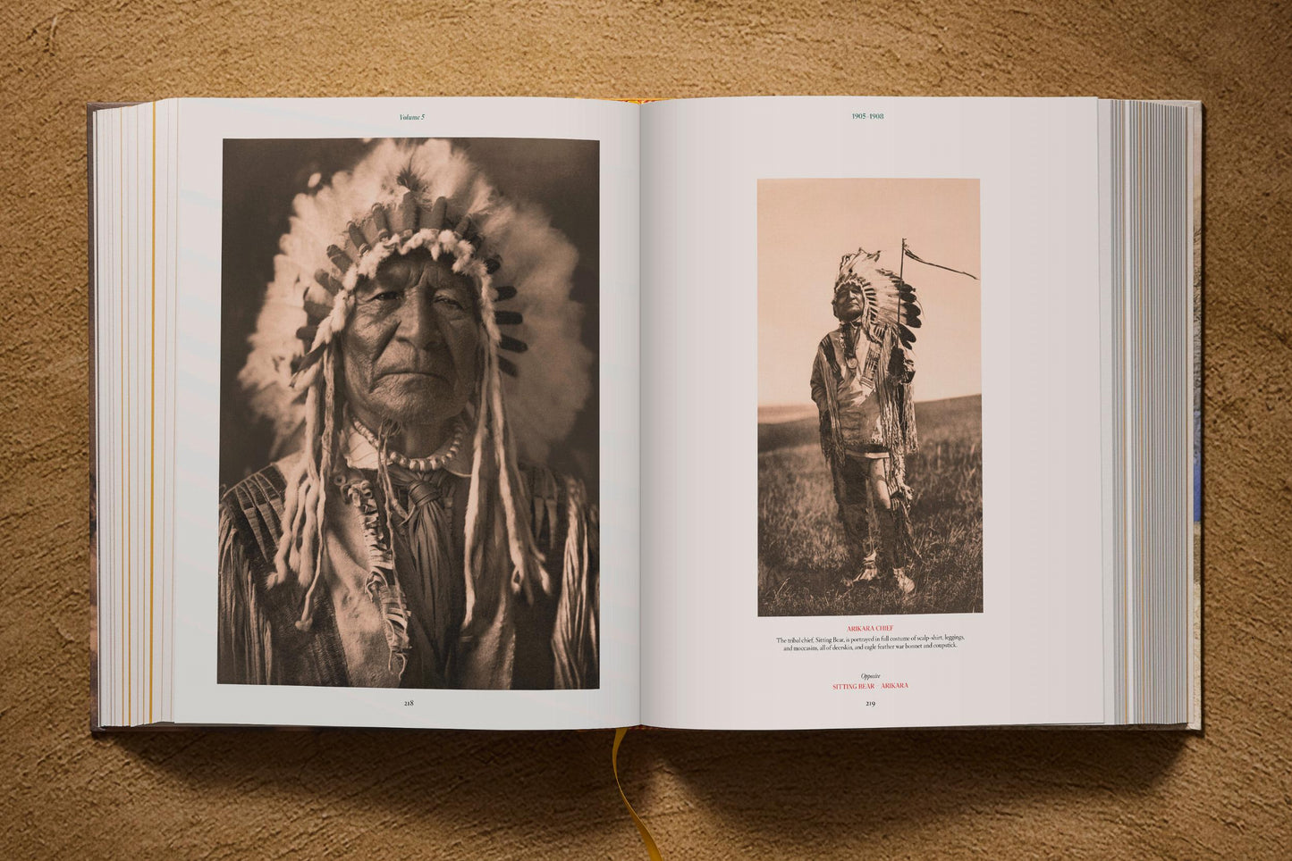 Edward S. Curtis. The North American Indian. The Complete Portfolios (German, French, English) Book