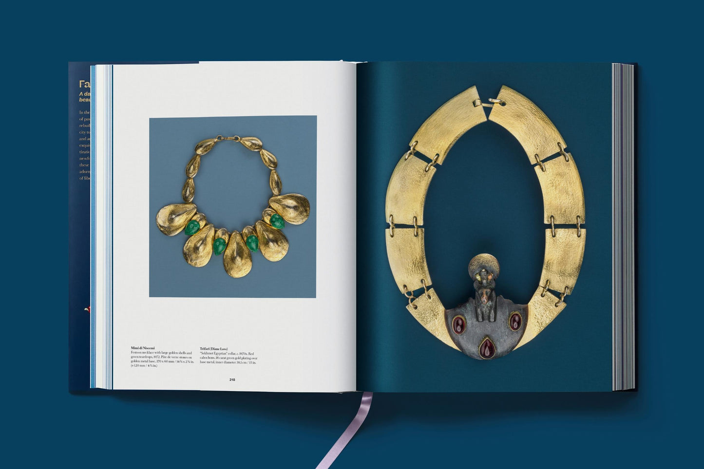 Costume Jewelry (German, French, English) Book