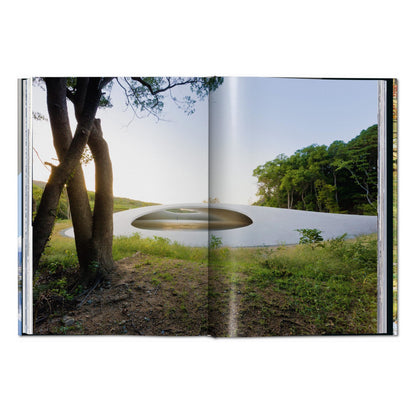 Contemporary Japanese Architecture (German, French, English) Book