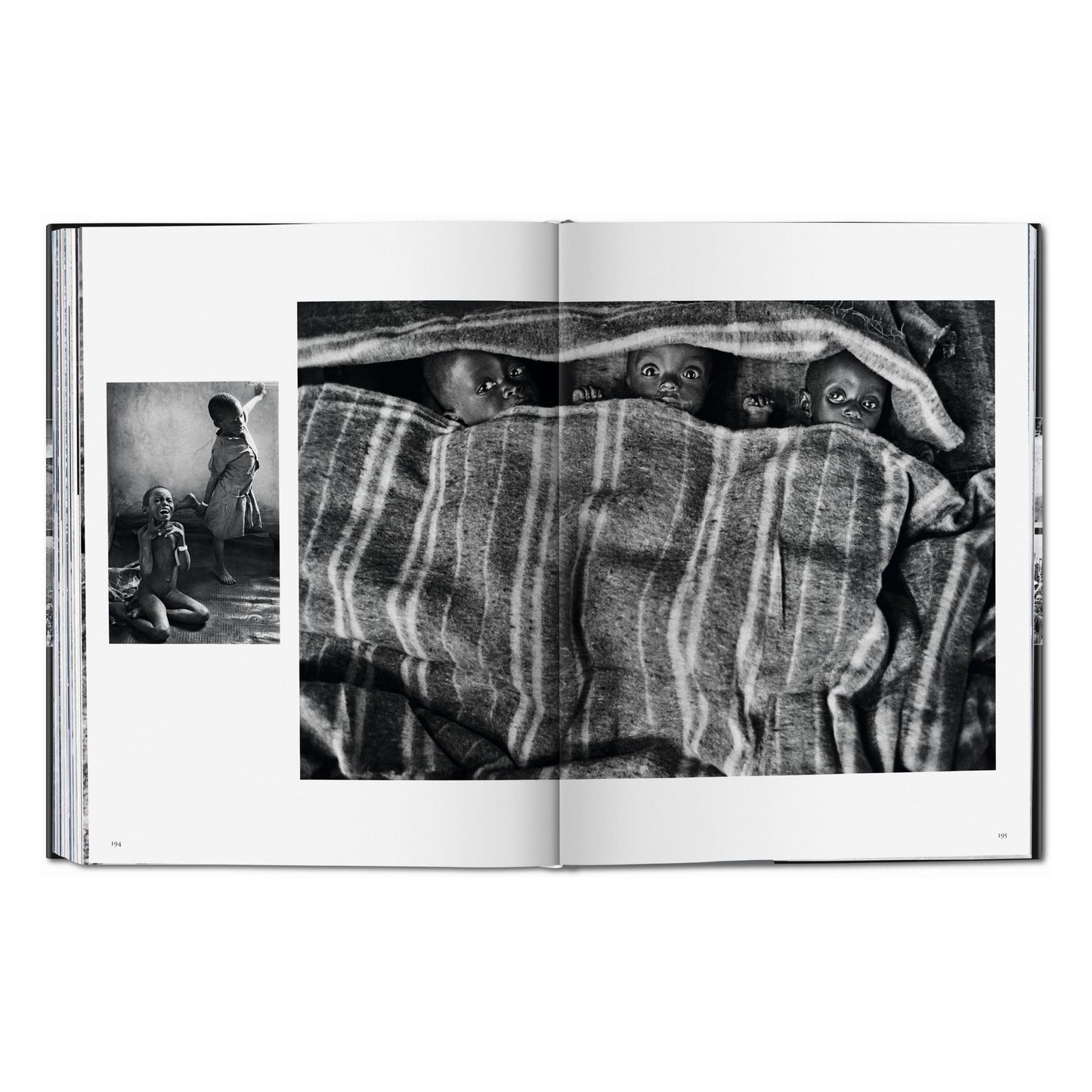 Sebastião Salgado. Exodus (English) Book