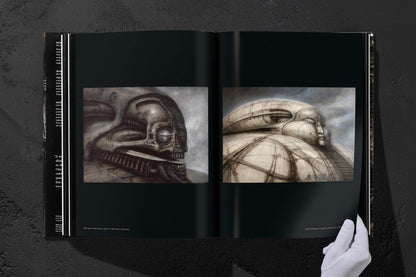 HR Giger (German, French, English) Book
