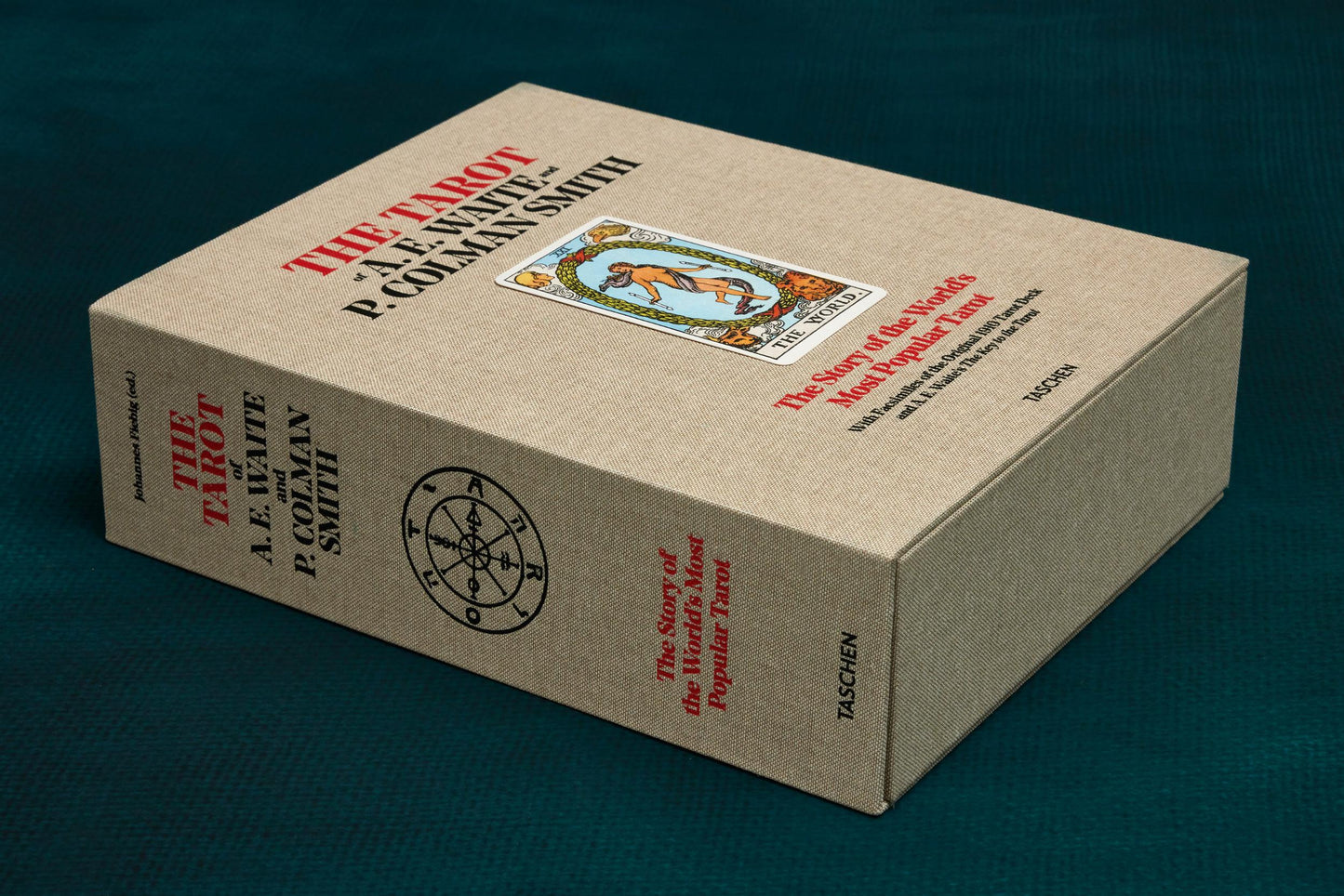 The Tarot of A. E. Waite and P. Colman Smith (English) Book