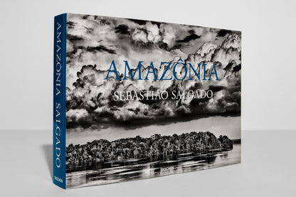 Sebastião Salgado. Amazônia (English) Book