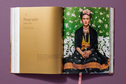 Frida Kahlo. The Complete Paintings (English) Book