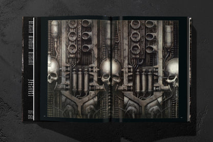 HR Giger (German, French, English) Book
