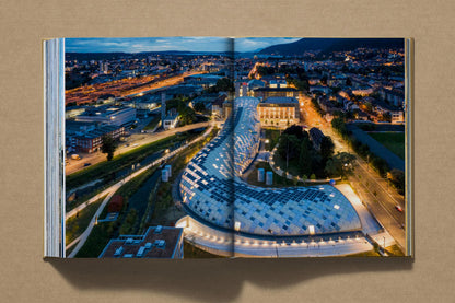 Shigeru Ban. Complete Works 1985–Today (German, French, English) Book