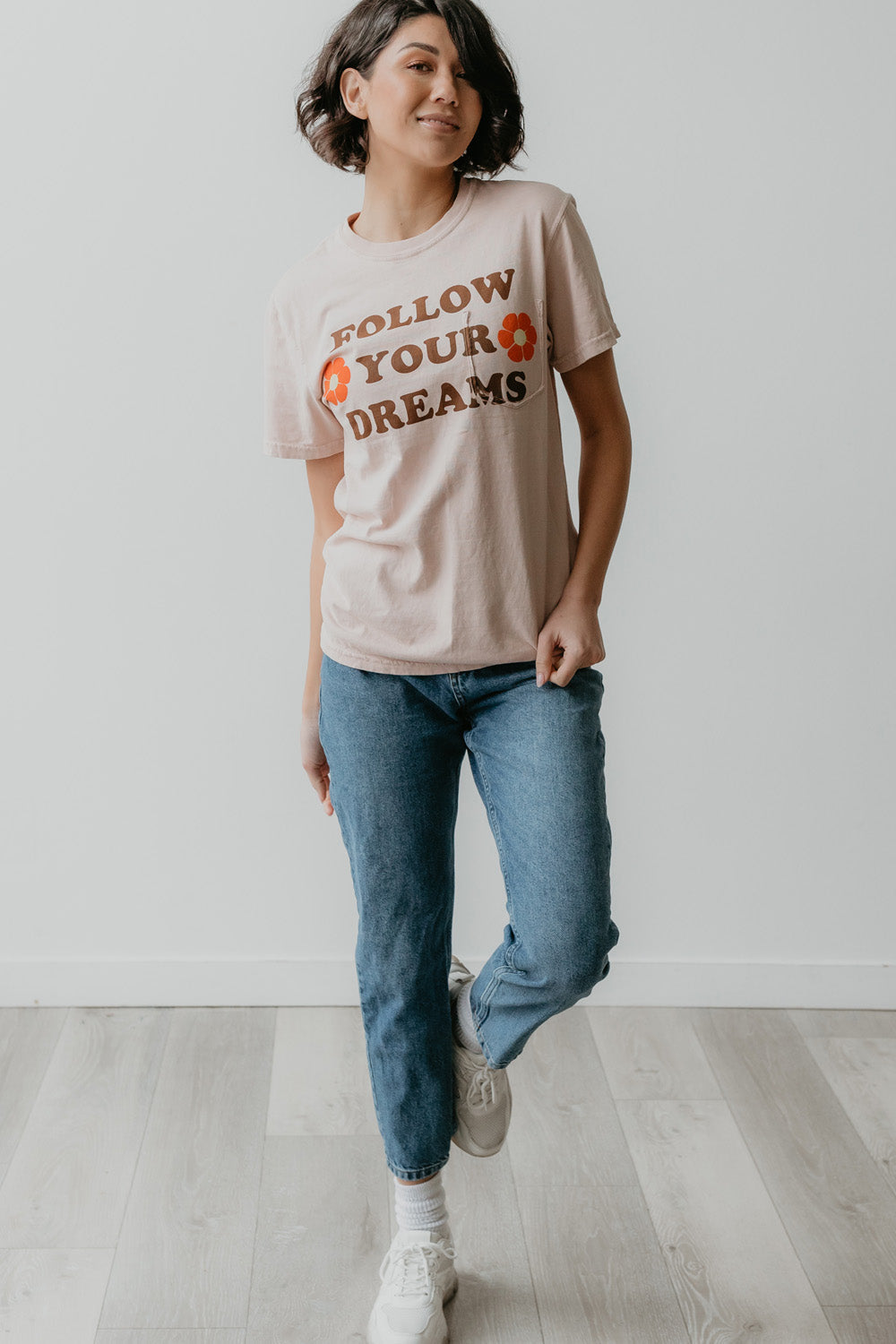 Follow your Dreams Tee