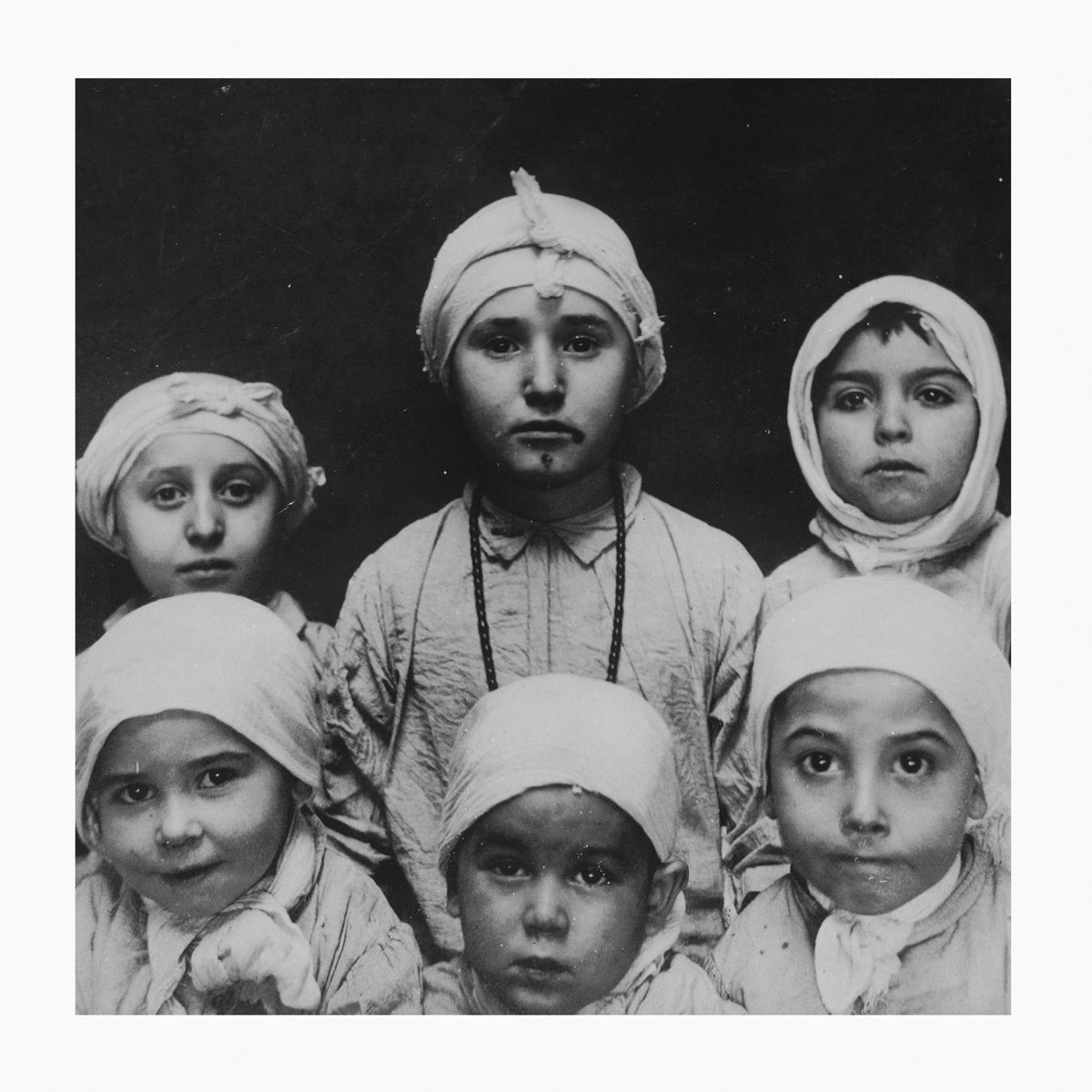 Nils / Woodkid / Robert De Niro Frahm - Ellis [Vinyl] Vinyl Record