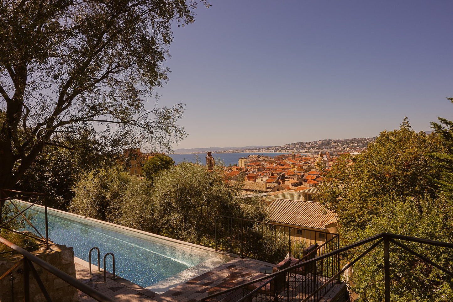 Grand Tour Provence Book