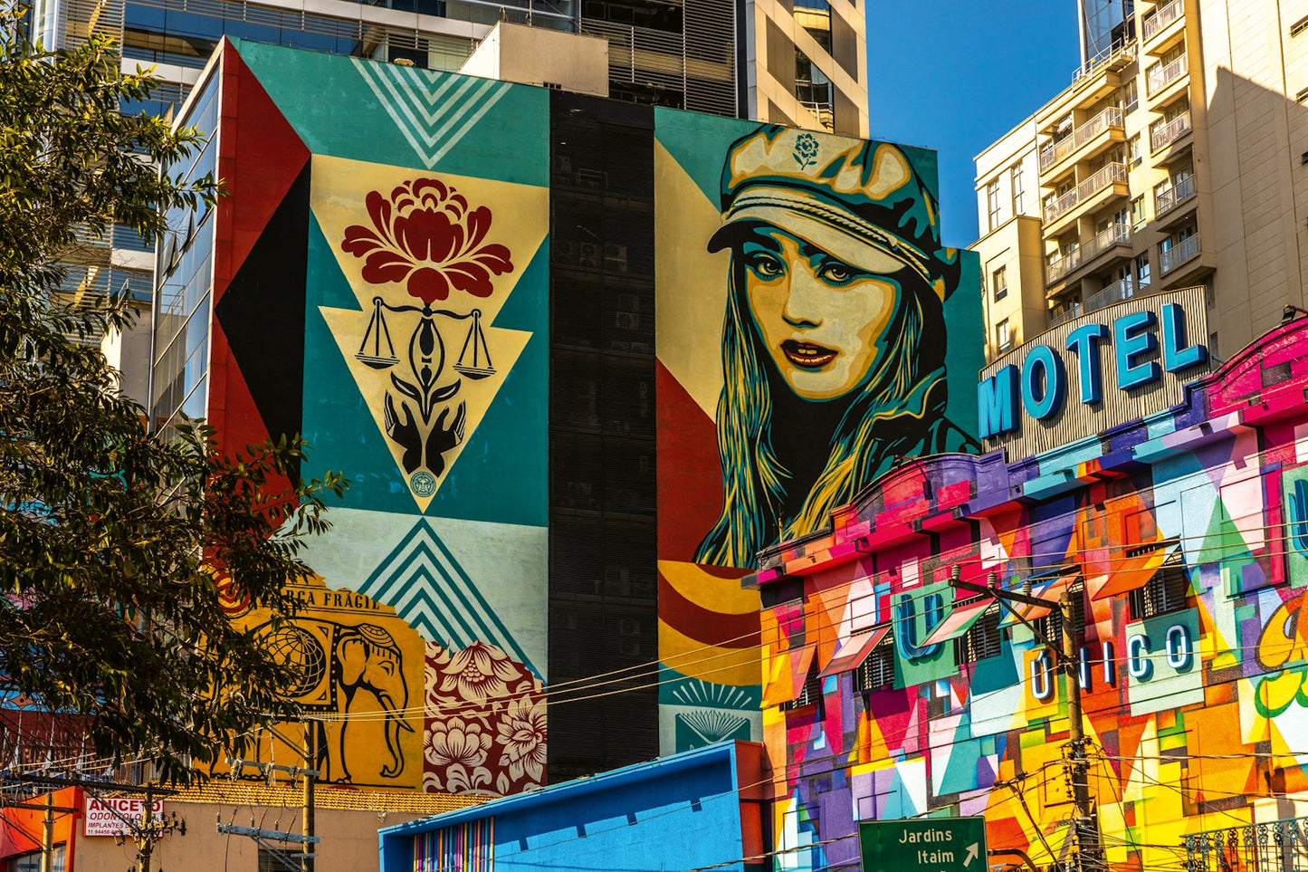 Masters of Street Art Book