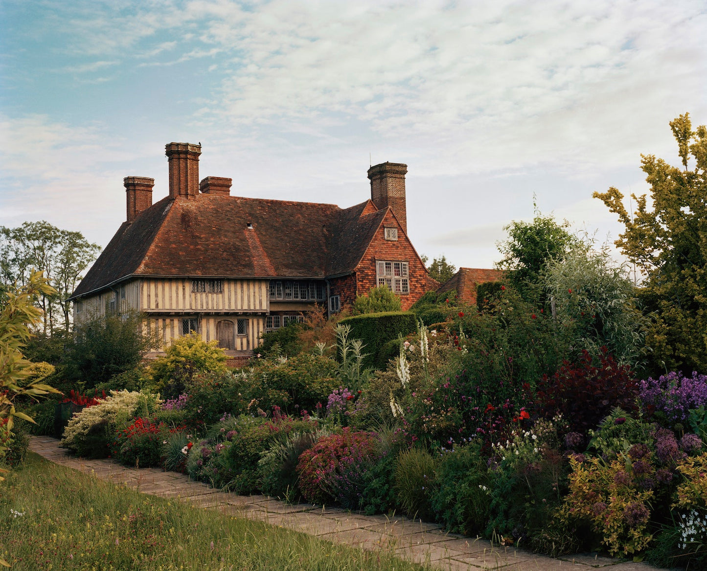 The Avant Gardens Book
